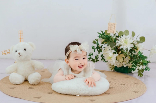 东阳宝宝三个月抬头不稳